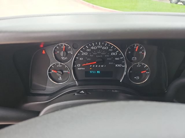 Used 2025 Chevrolet Express 2500 w/ Driver Convenience Package RWD image 12