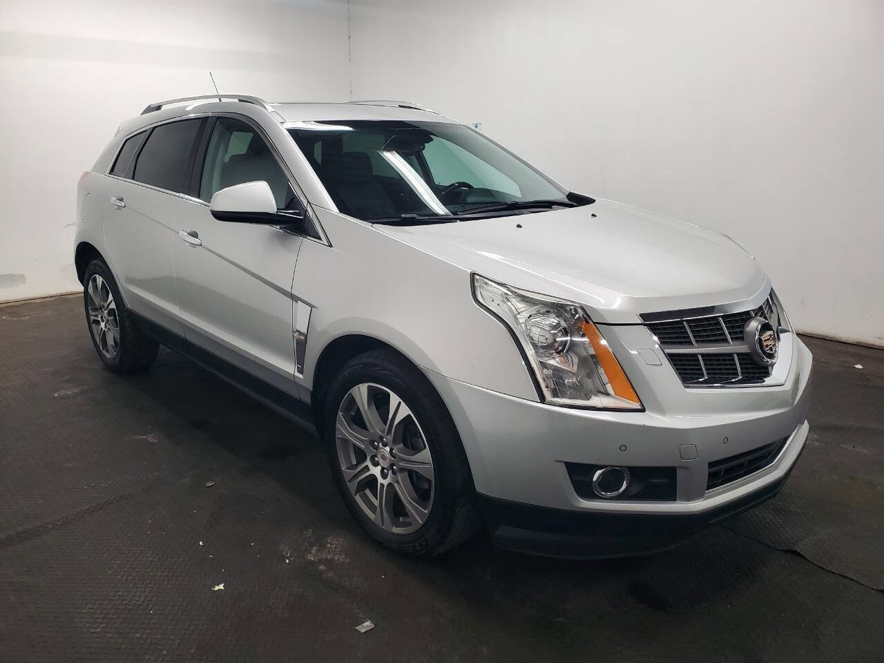 Used 2012 Cadillac SRX Performance FWD image 3
