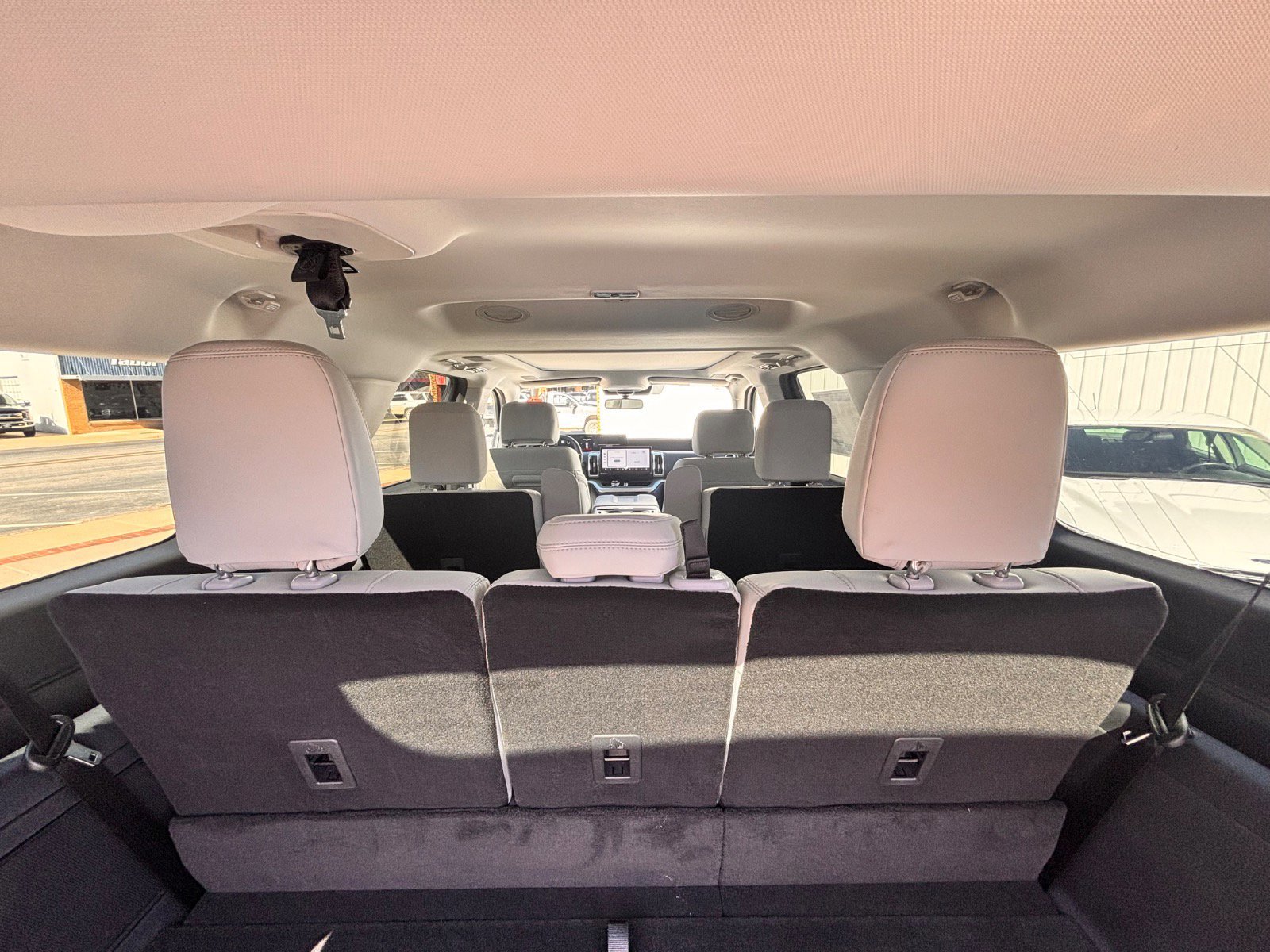 New 2025 Ford Expedition Max Platinum image 11