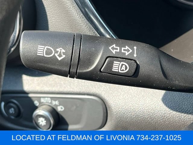 Used 2025 Chevrolet Blazer LT AWD/4WD image 37