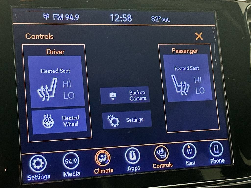 Certified 2019 Jeep Grand Cherokee Altitude AWD/4WD image 29