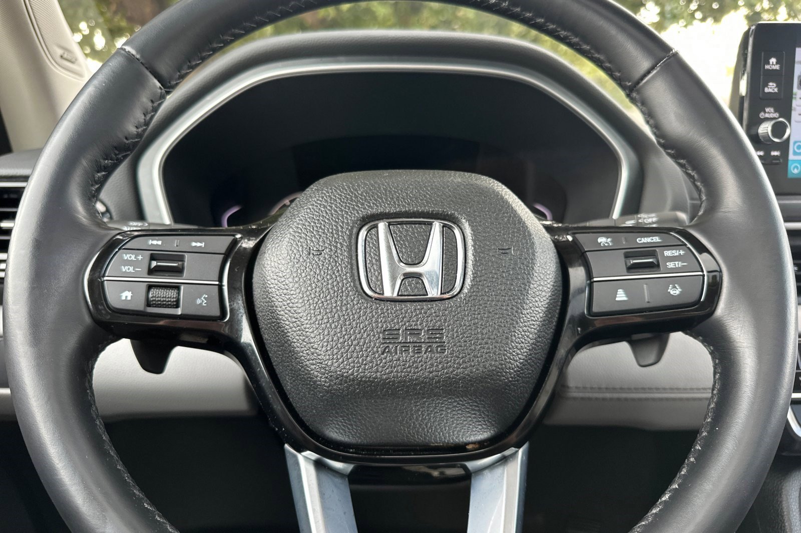 Used 2025 Honda Pilot Touring image 31