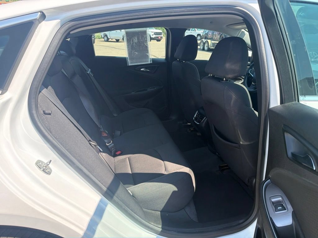 Certified 2024 Chevrolet Malibu LT FWD image 30