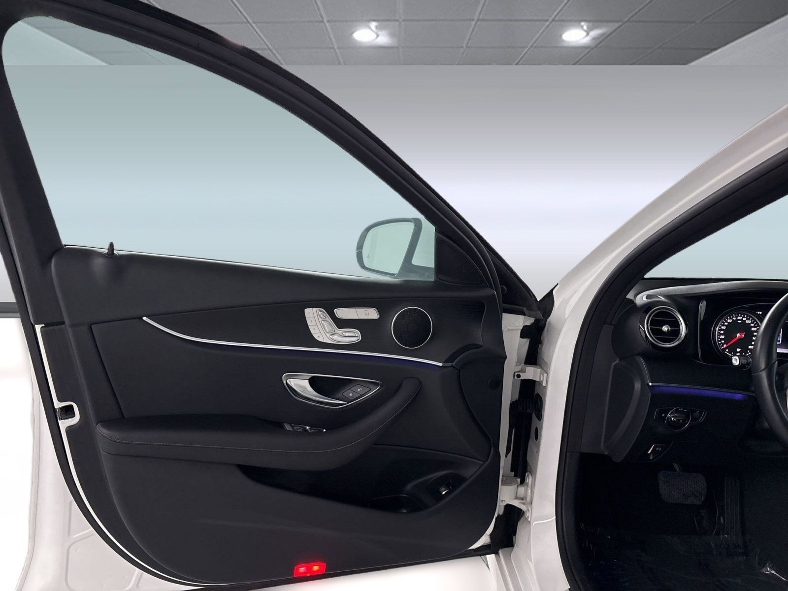 Certified 2020 Mercedes-Benz E 350 Sedan image 18