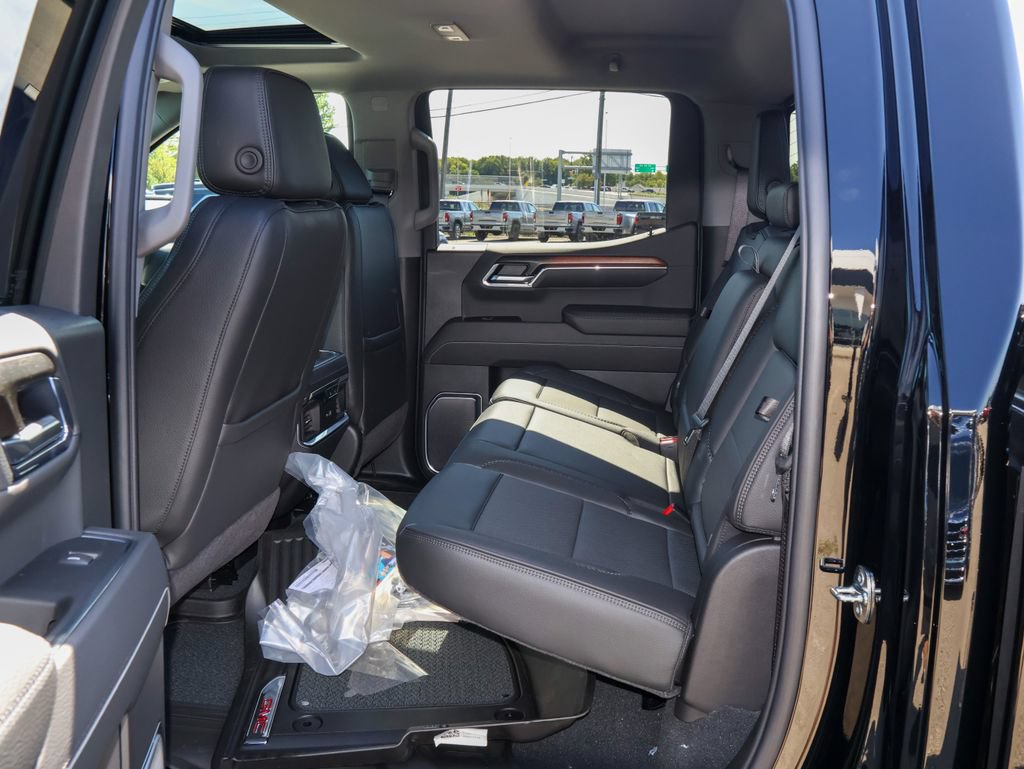 New 2026 GMC Sierra 1500 Denali w/ Denali Reserve Package AWD/4WD image 11