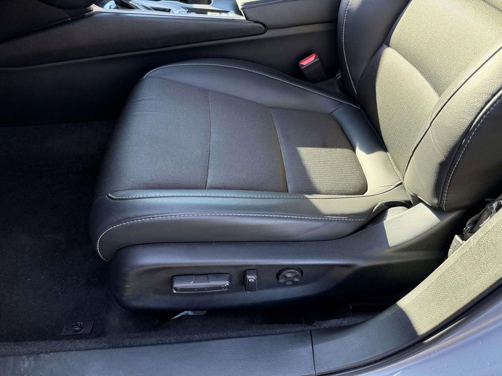 Used 2022 Honda Accord Sport image 12