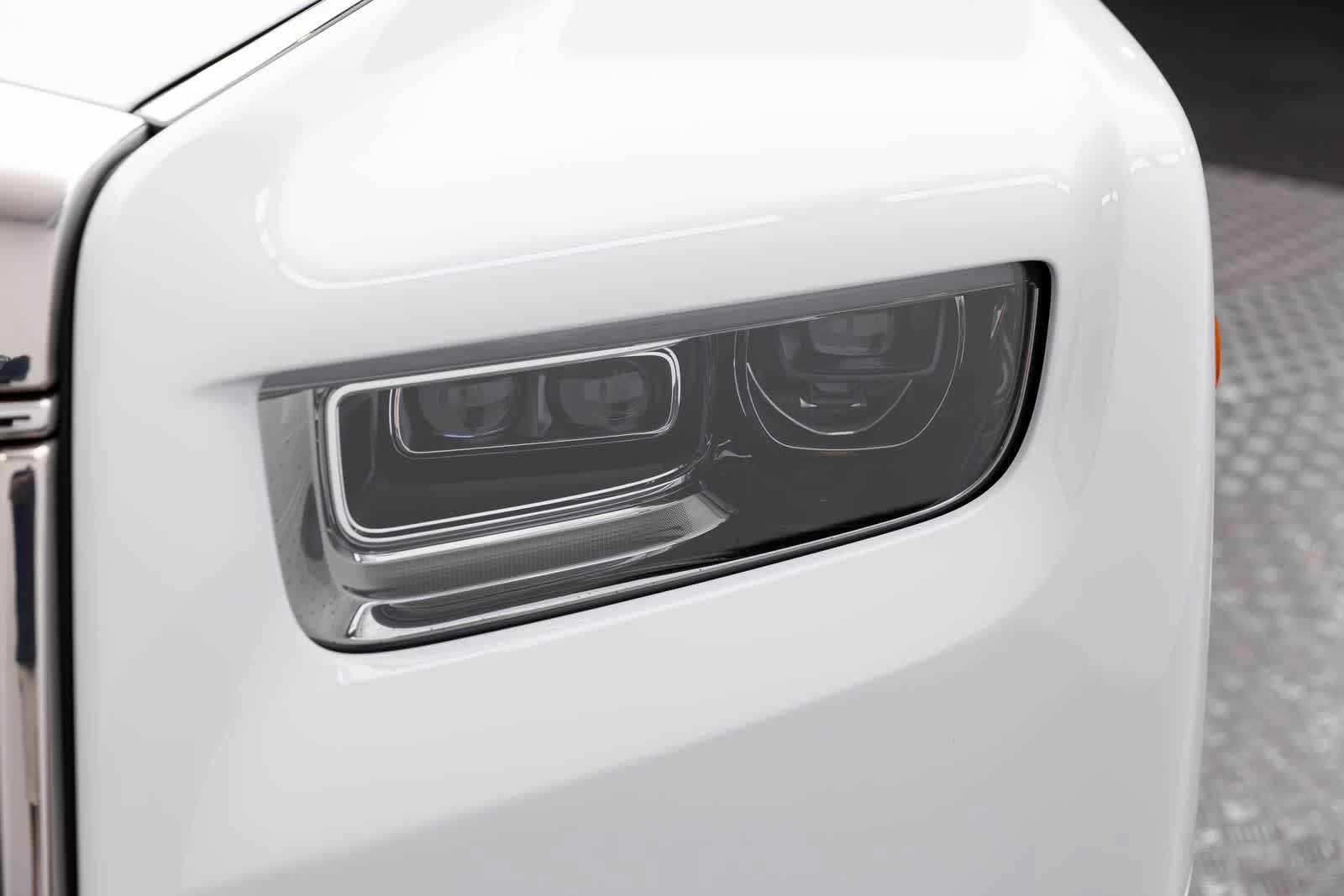 New 2027 Rolls-Royce Phantom Sedan RWD image 66