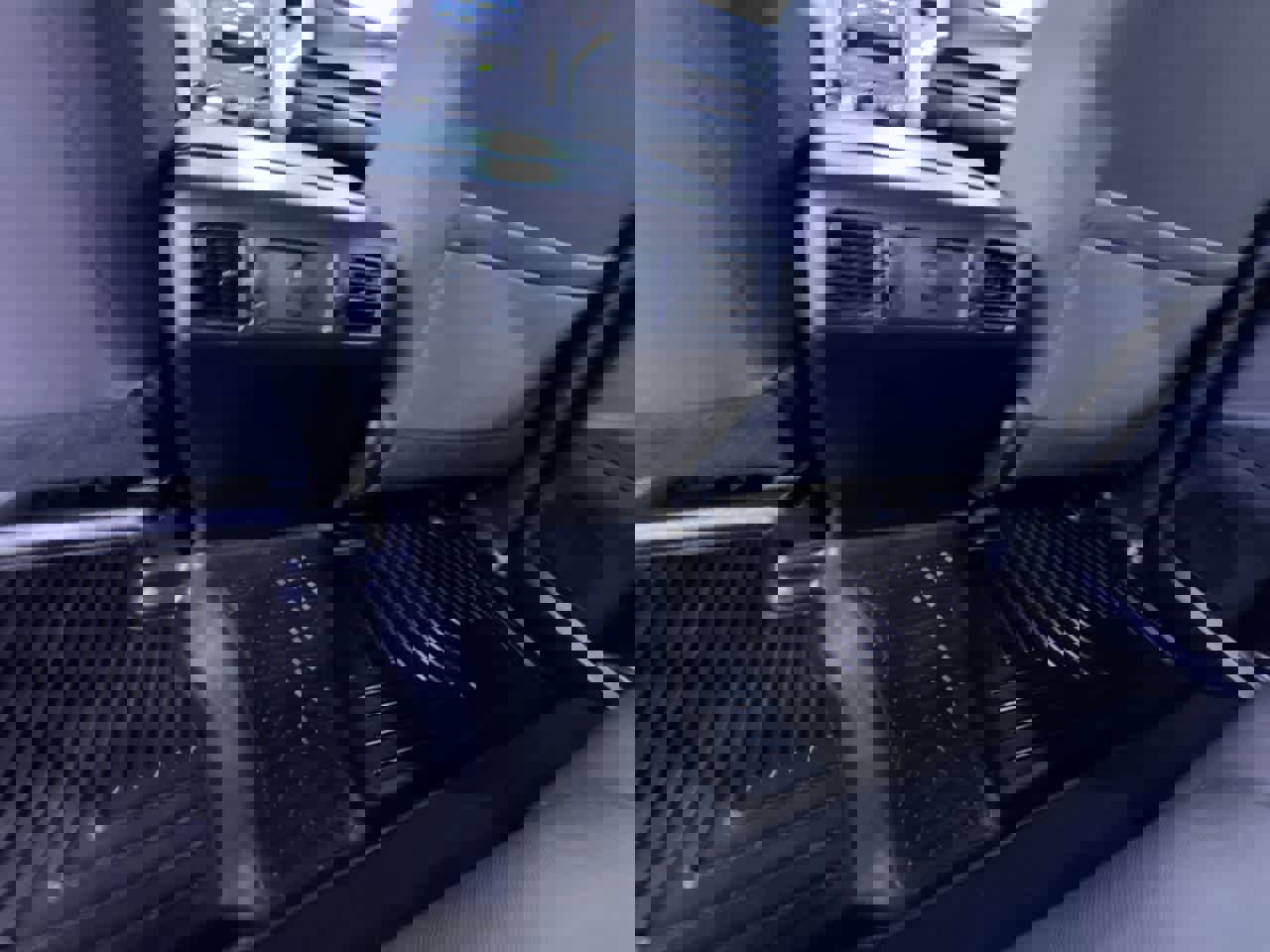 Used 2015 Toyota Tundra SR5 w/ SR5 Upgrade Package image 39