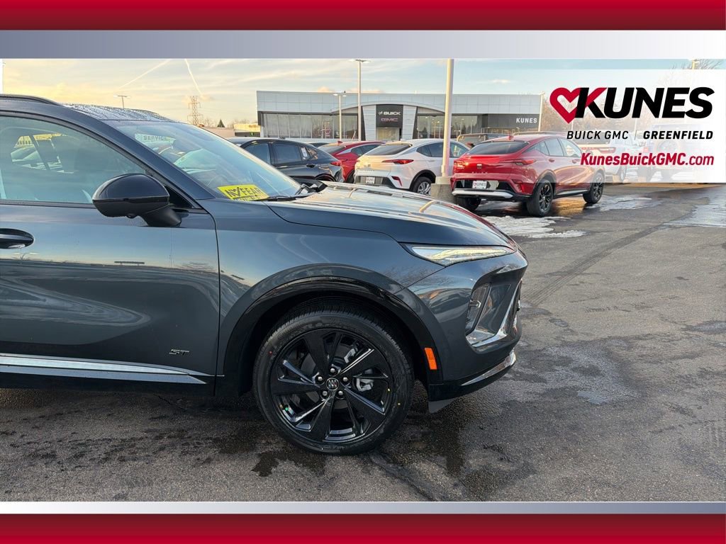 New 2026 Buick Envision Sport Touring image 15