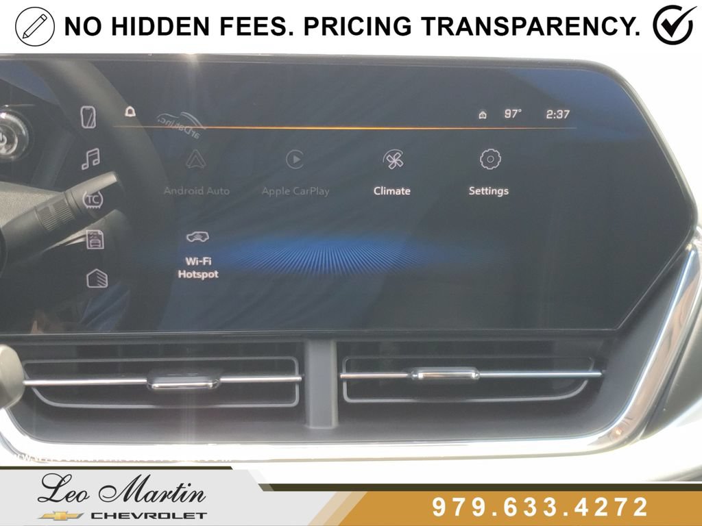 Used 2025 Chevrolet Trax LT w/ Driver Confidence Package FWD image 23