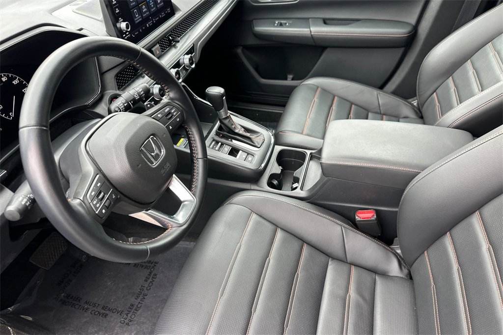 Certified 2025 Honda CR-V Sport-L image 10
