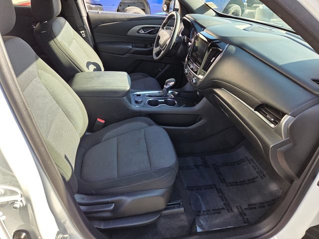 Certified 2023 Chevrolet Traverse LT FWD image 16