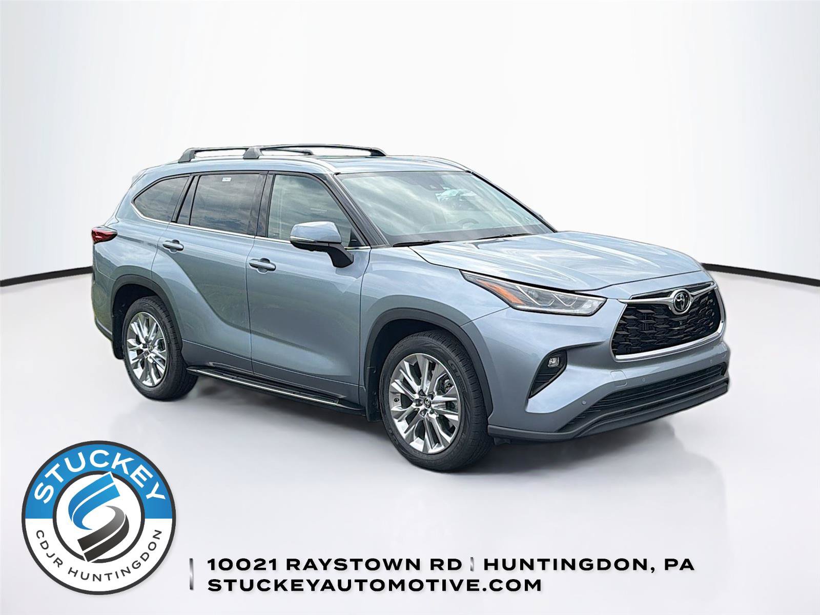 Used 2023 Toyota Highlander Limited
