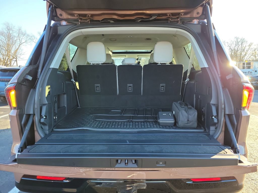 New 2026 Lincoln Navigator L Black Label image 10