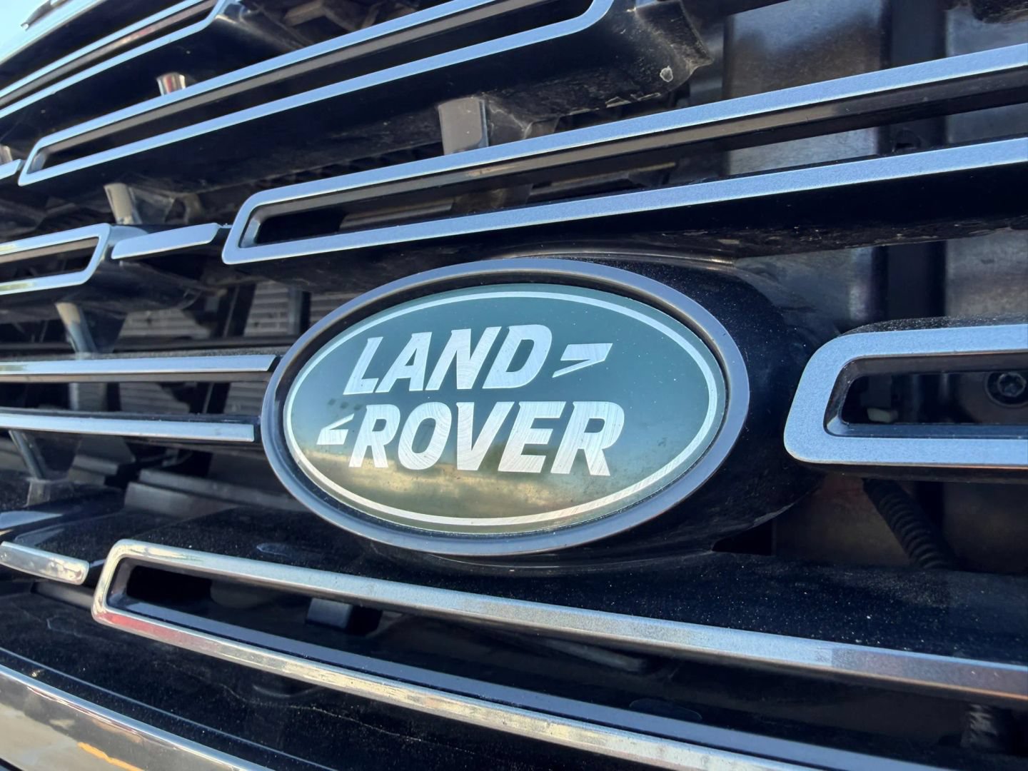 Used 2025 Land Rover Range Rover Long Wheelbase Autobiography AWD/4WD image 39