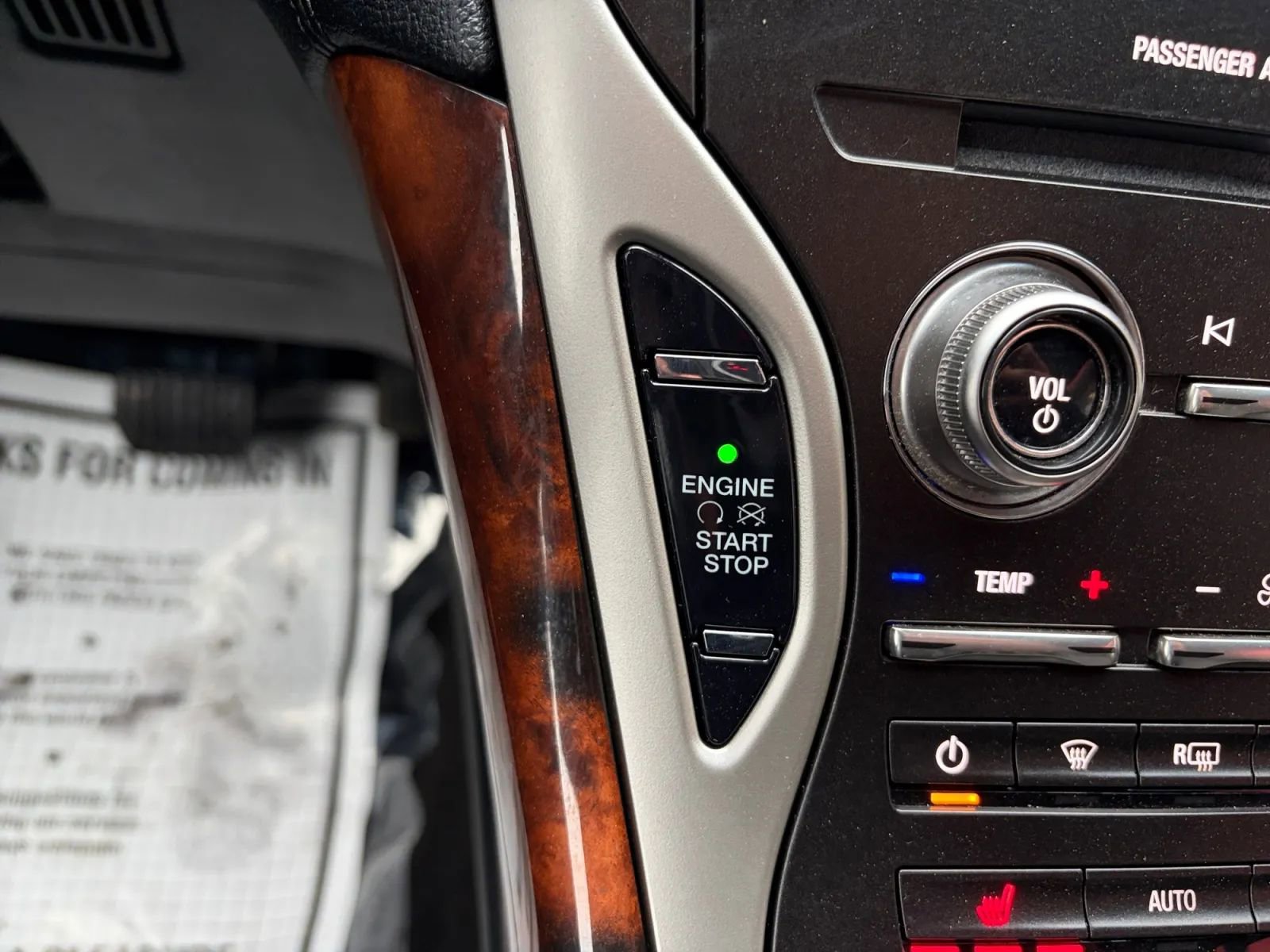 Used 2018 Lincoln MKX Select w/ Select Plus Package image 22