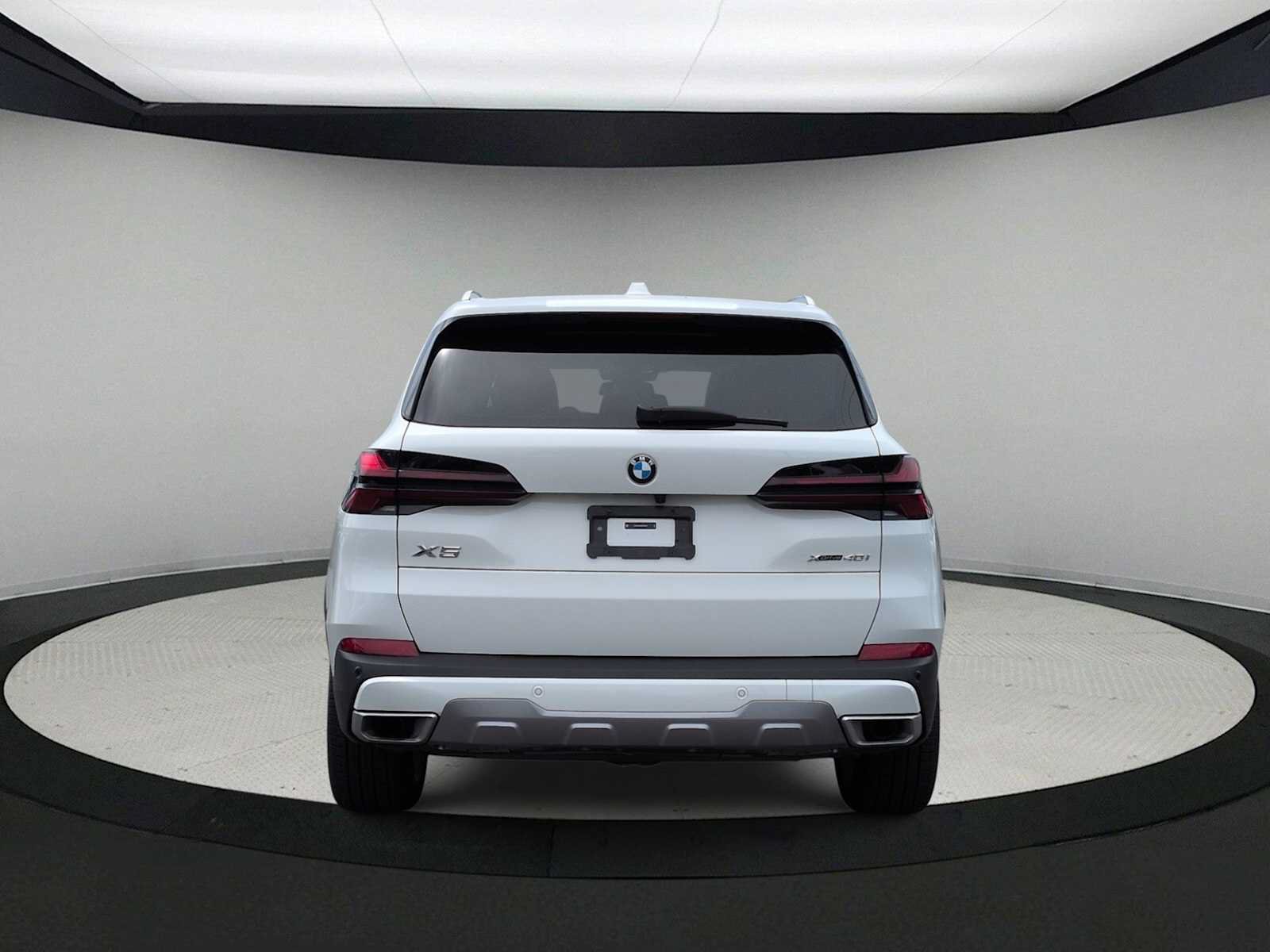 Certified 2024 BMW X5 xDrive40i w/ Executive Package AWD/4WD image 7