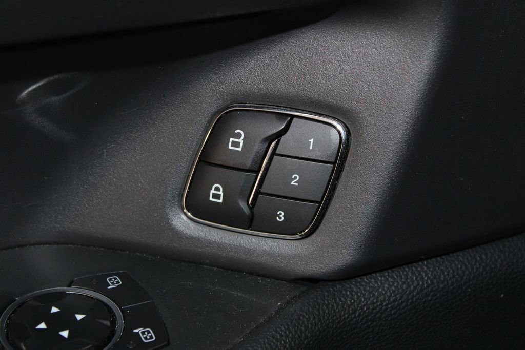 Used 2024 Ford Expedition Max XLT image 44