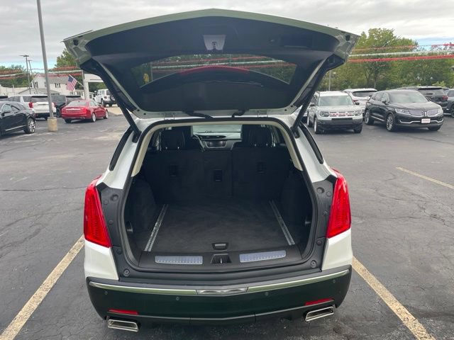 Used 2017 Cadillac XT5 Premium Luxury FWD image 8