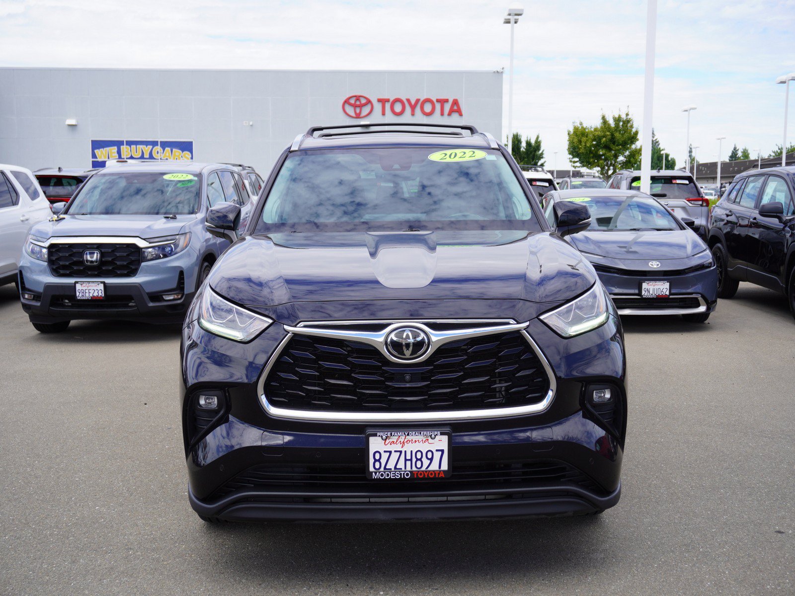 Used 2022 Toyota Highlander Limited AWD/4WD image 6