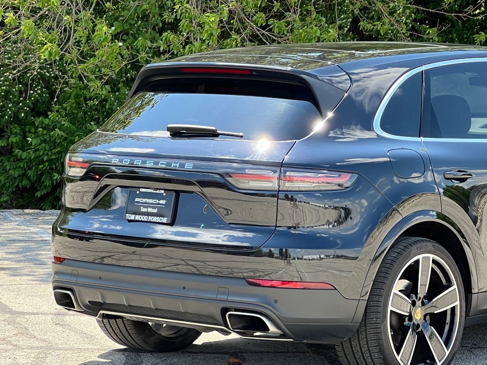 Certified 2022 Porsche Cayenne AWD/4WD image 10