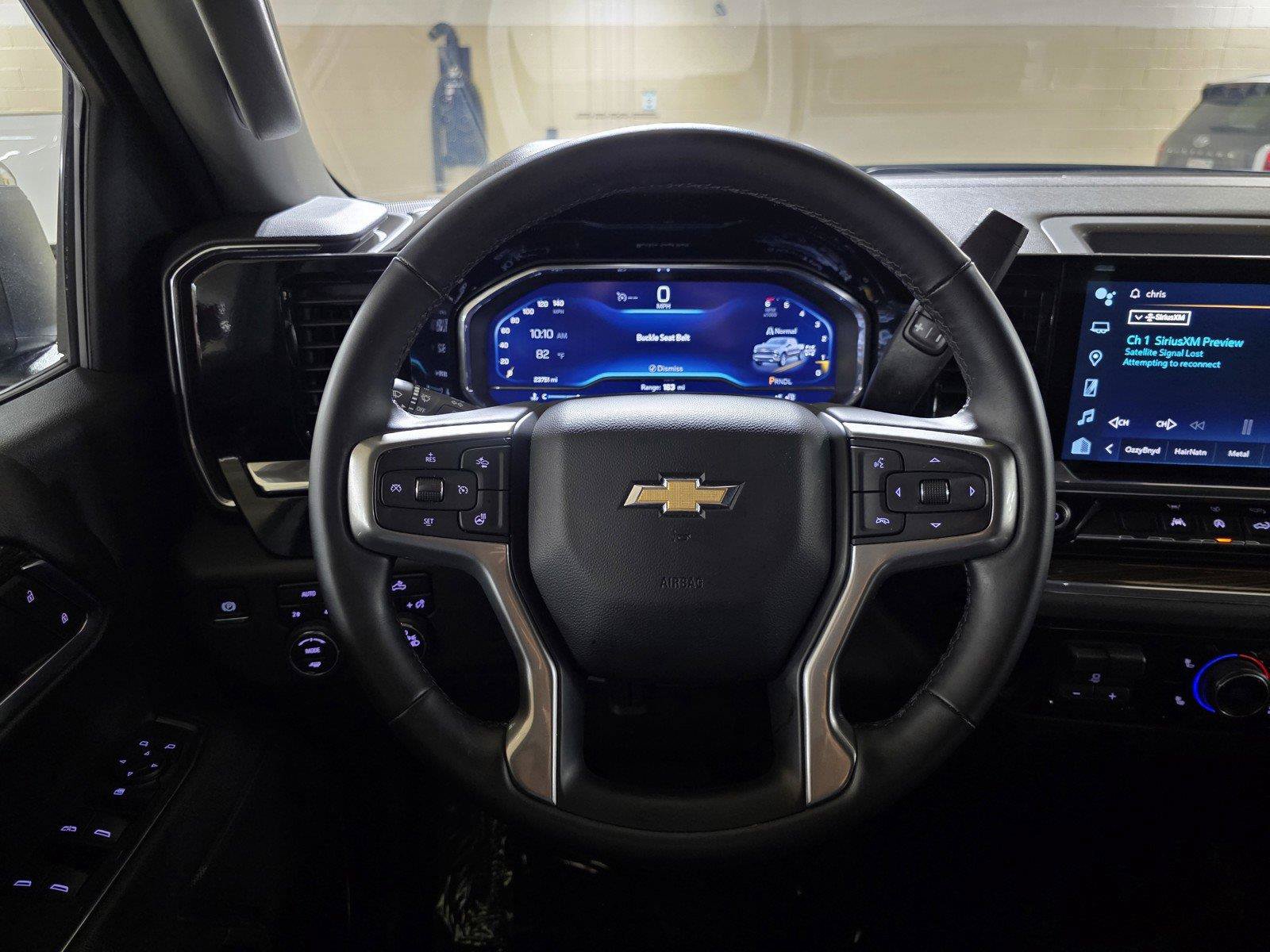Used 2025 Chevrolet Silverado 1500 LT AWD/4WD image 29