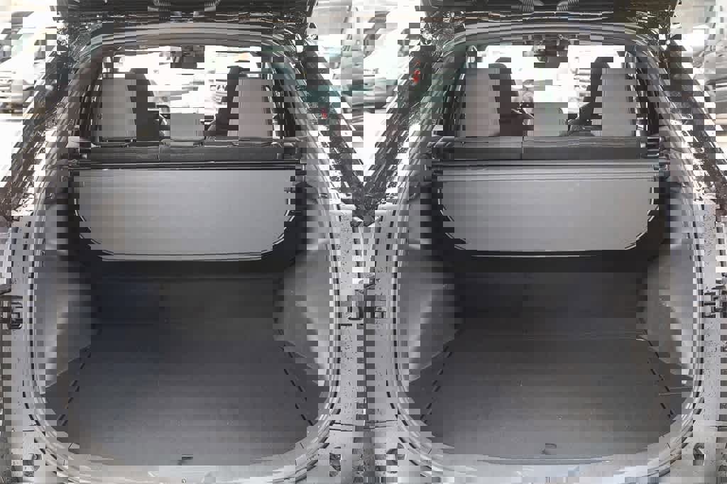 Used 2025 Subaru Solterra Premium image 26