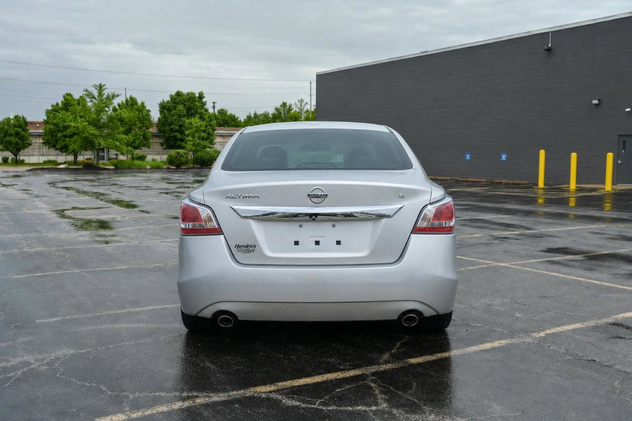 Used 2015 Nissan Altima 2.5 S w/ Power Driver Seat Package FWD image 7