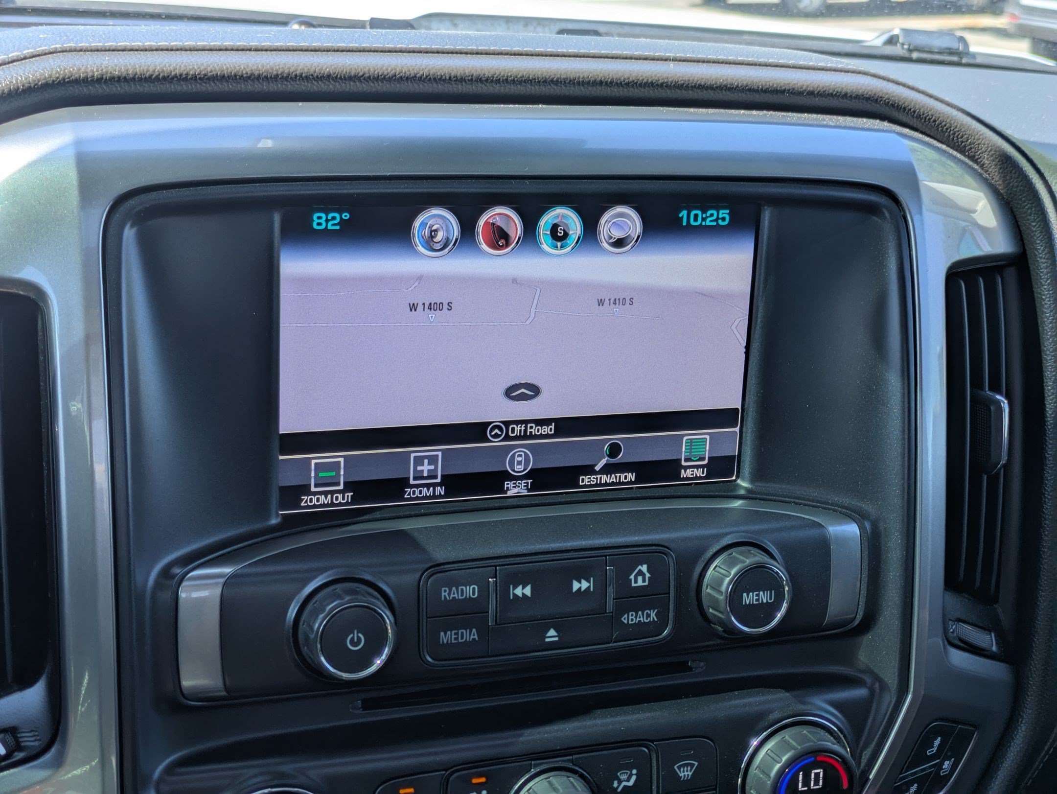 Used 2016 Chevrolet Silverado 3500 LTZ w/ Duramax Plus Package AWD/4WD image 24