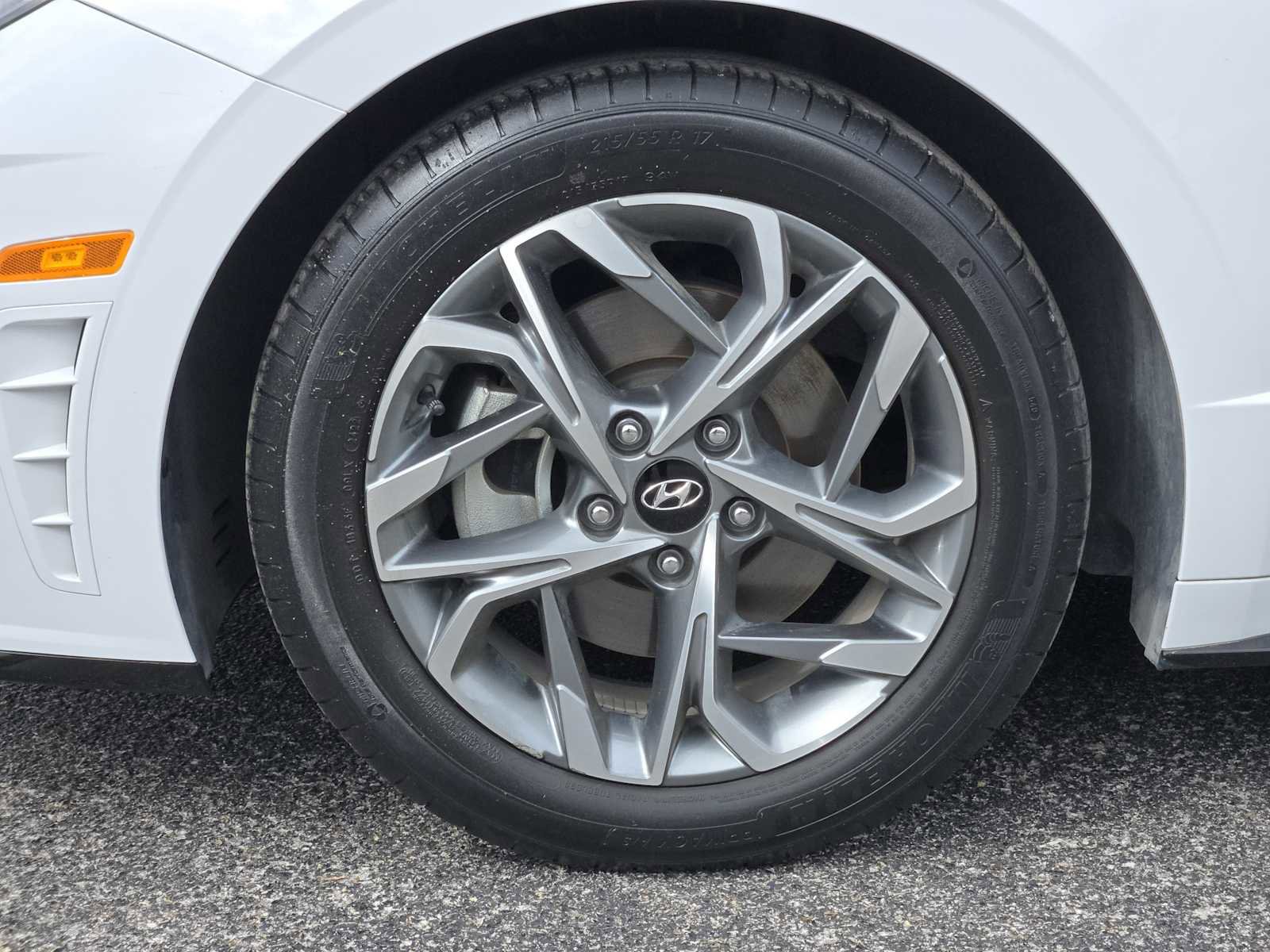 Certified 2023 Hyundai Sonata SEL w/ Cargo Package FWD image 11