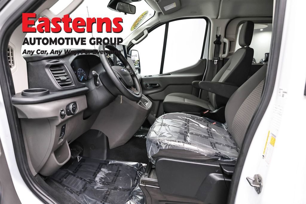 Used 2024 Ford Transit 350 XLT RWD image 14
