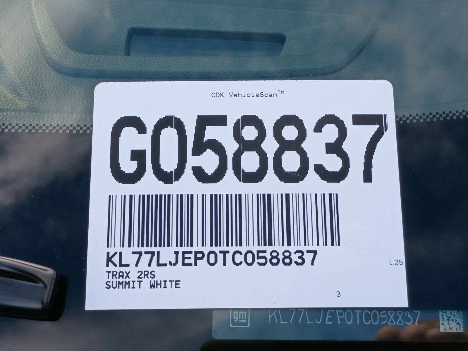 New 2026 Chevrolet Trax RS w/ Sunroof Package image 35