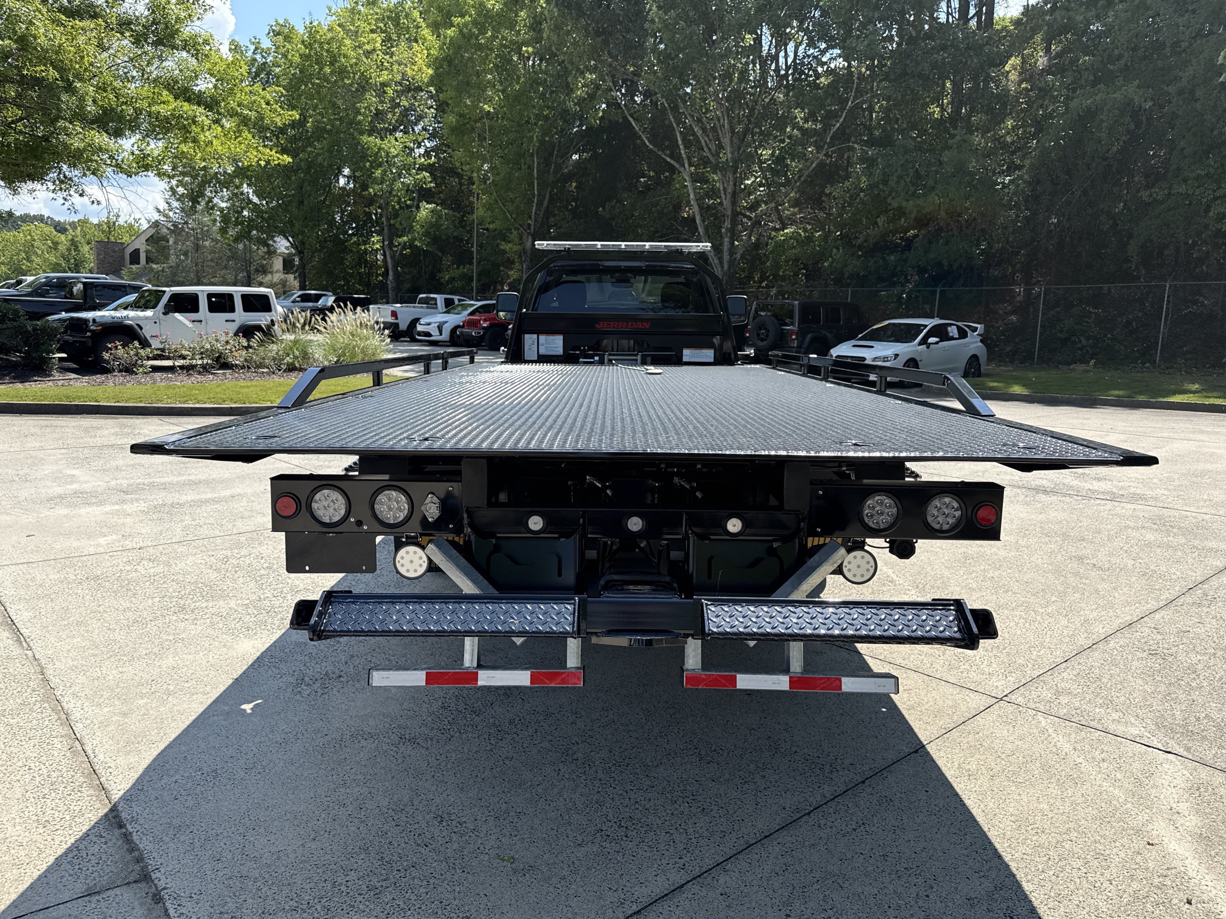 New 2024 RAM 5500 SLT w/ Quick Order Package 2YG SLT RWD image 6