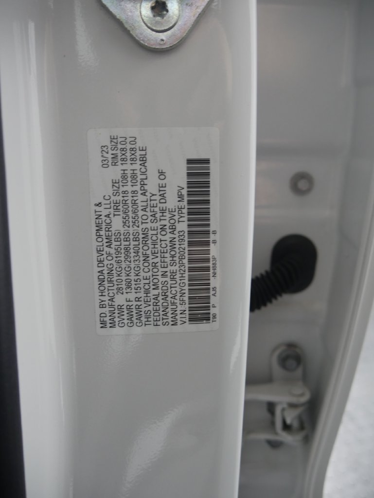 Used 2023 Honda Pilot LX image 17