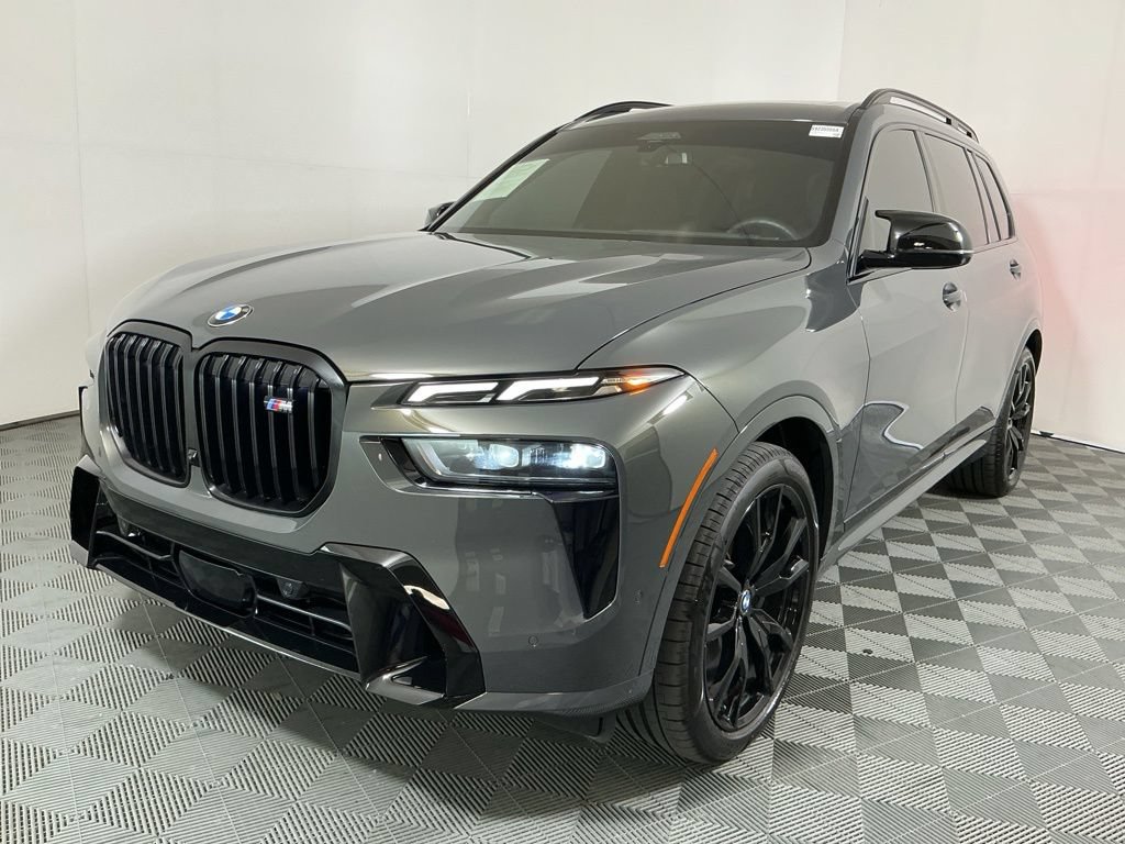 Certified 2025 BMW X7 M60i AWD/4WD image 2