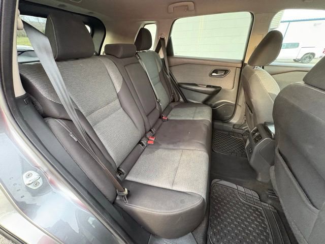 Used 2022 Nissan Rogue SV image 27