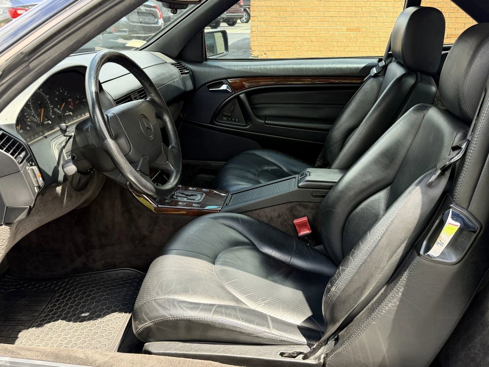 Used 1996 Mercedes-Benz SL 500 image 13