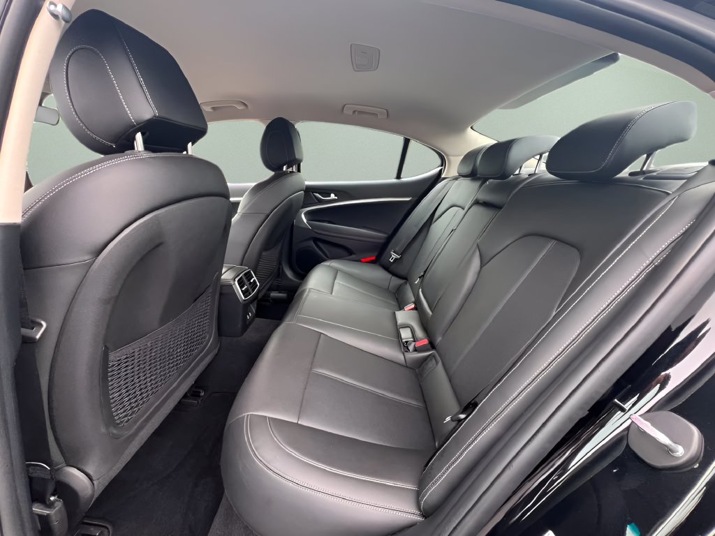 Used 2026 Genesis G70 2.5T AWD/4WD image 18