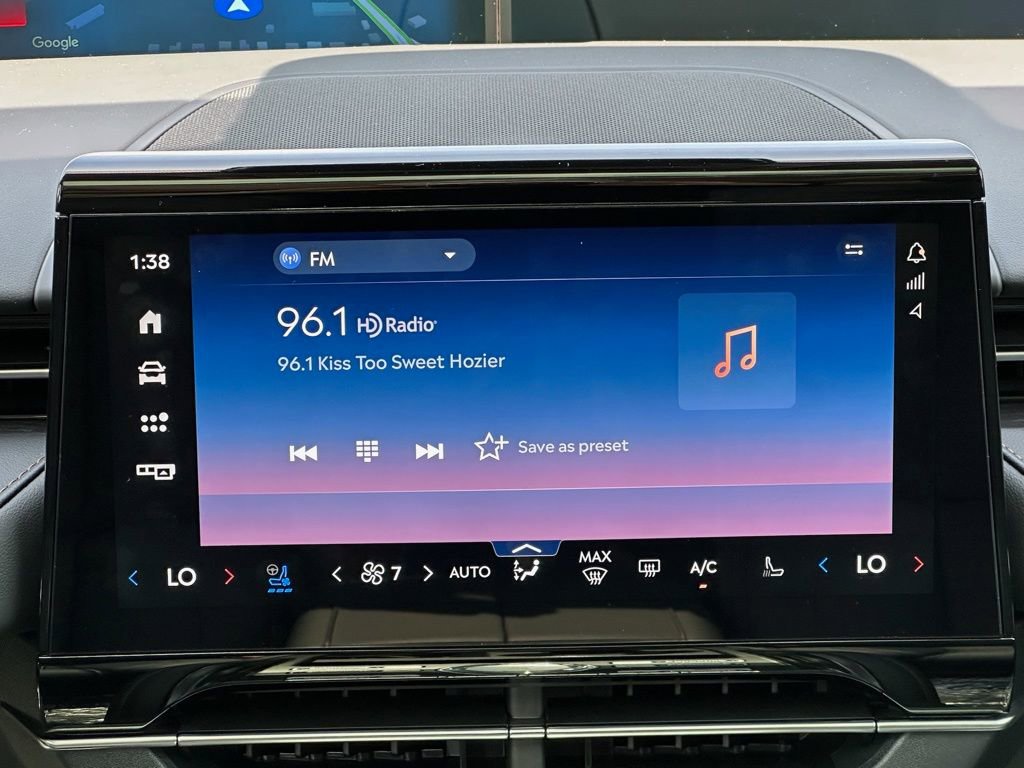 New 2026 Lincoln Nautilus Reserve AWD/4WD image 12