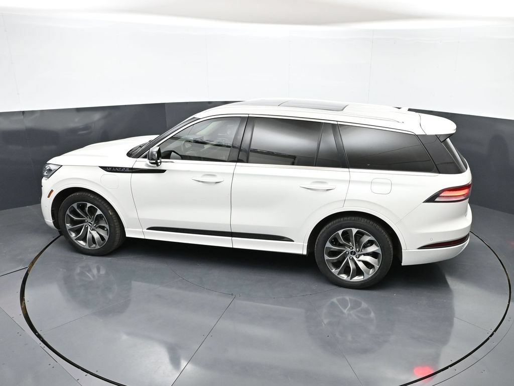 Used 2021 Lincoln Aviator Grand Touring w/ Equipment Group 302A AWD/4WD image 52