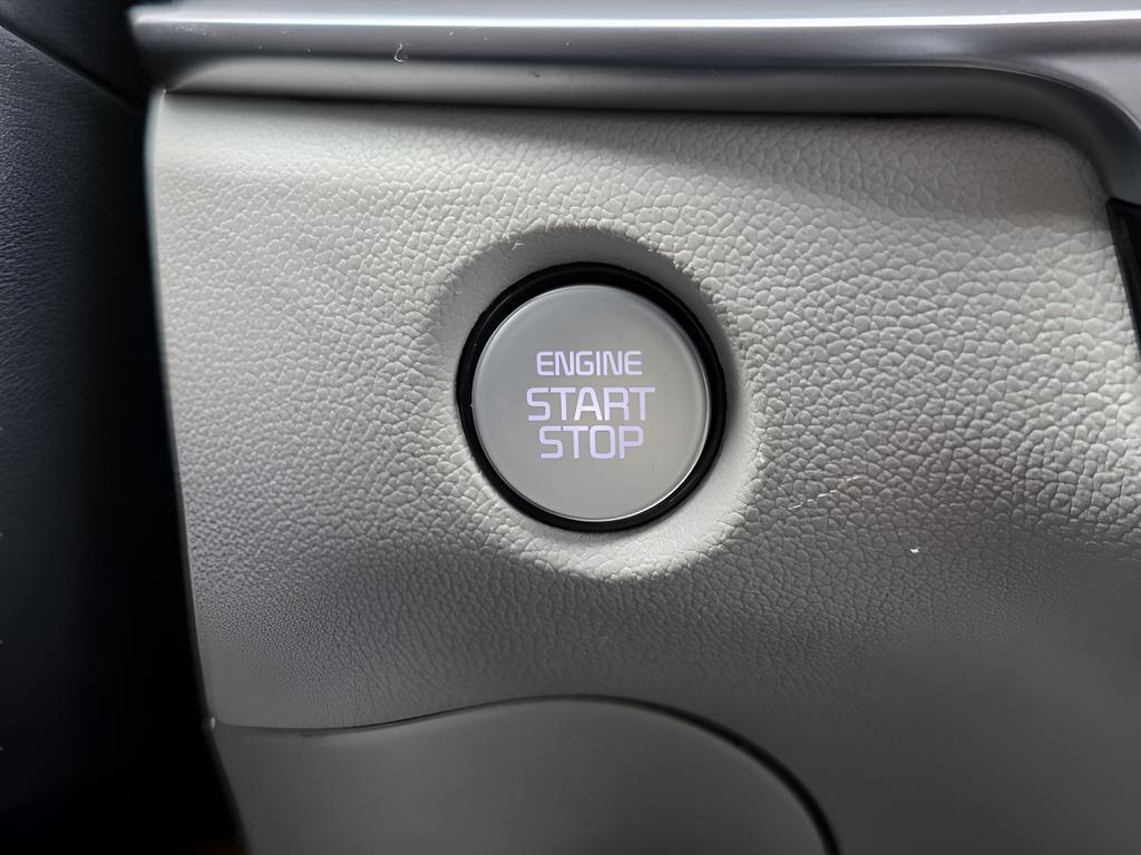 Used 2025 Kia Sorento EX w/ Panoramic Sunroof Package FWD image 29