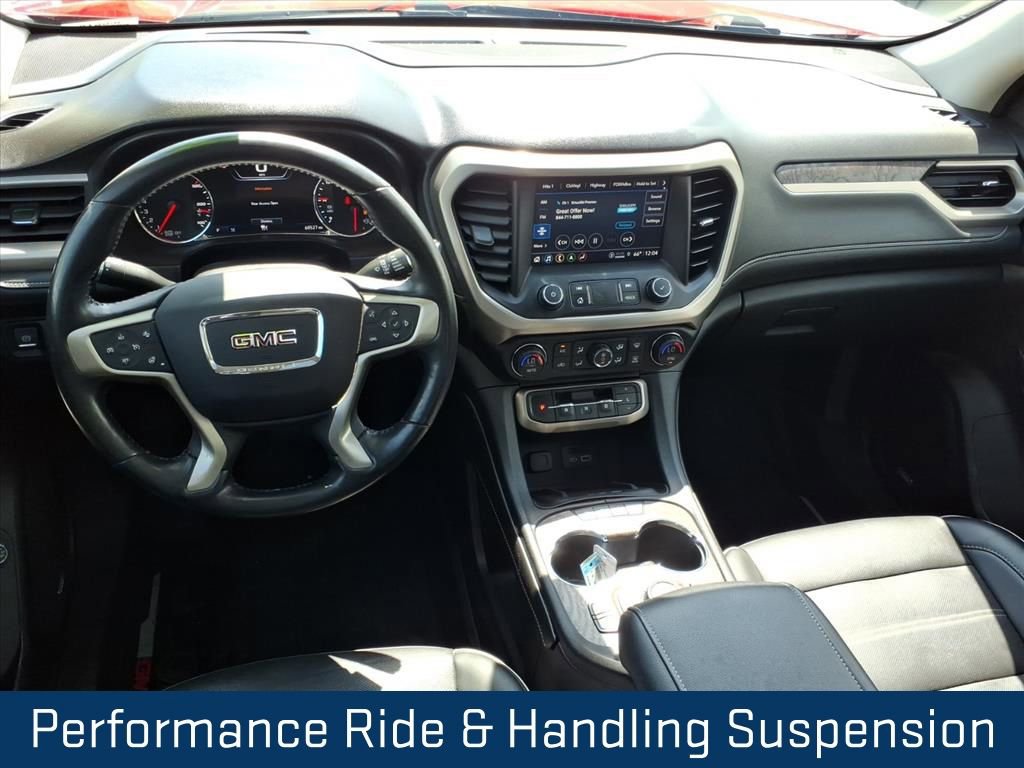 Certified 2022 GMC Acadia Denali w/ Denali Ultimate Package AWD/4WD image 28