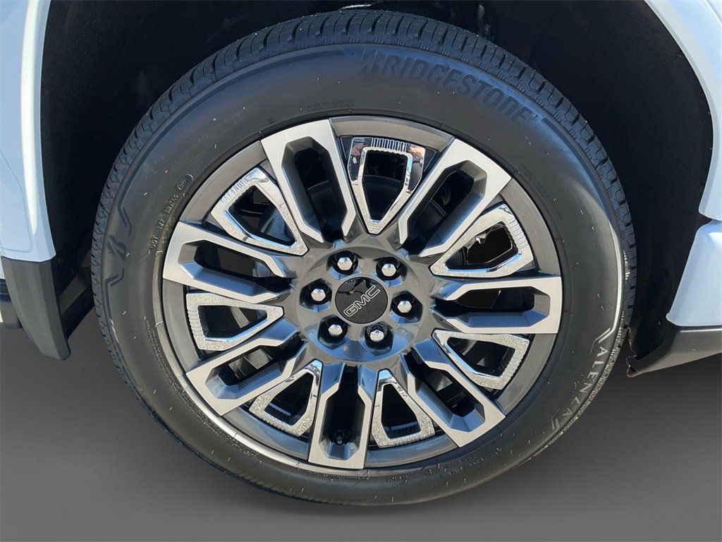 New 2026 GMC Sierra 1500 Denali Ultimate image 14