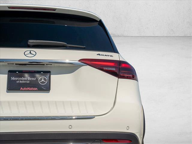 Certified 2025 Mercedes-Benz GLE 450e 4MATIC w/ Winter Package image 11
