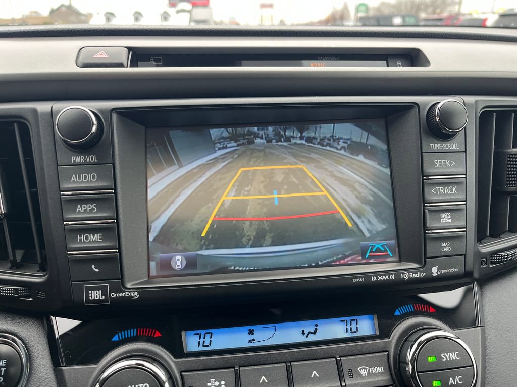 Used 2016 Toyota RAV4 Limited image 19