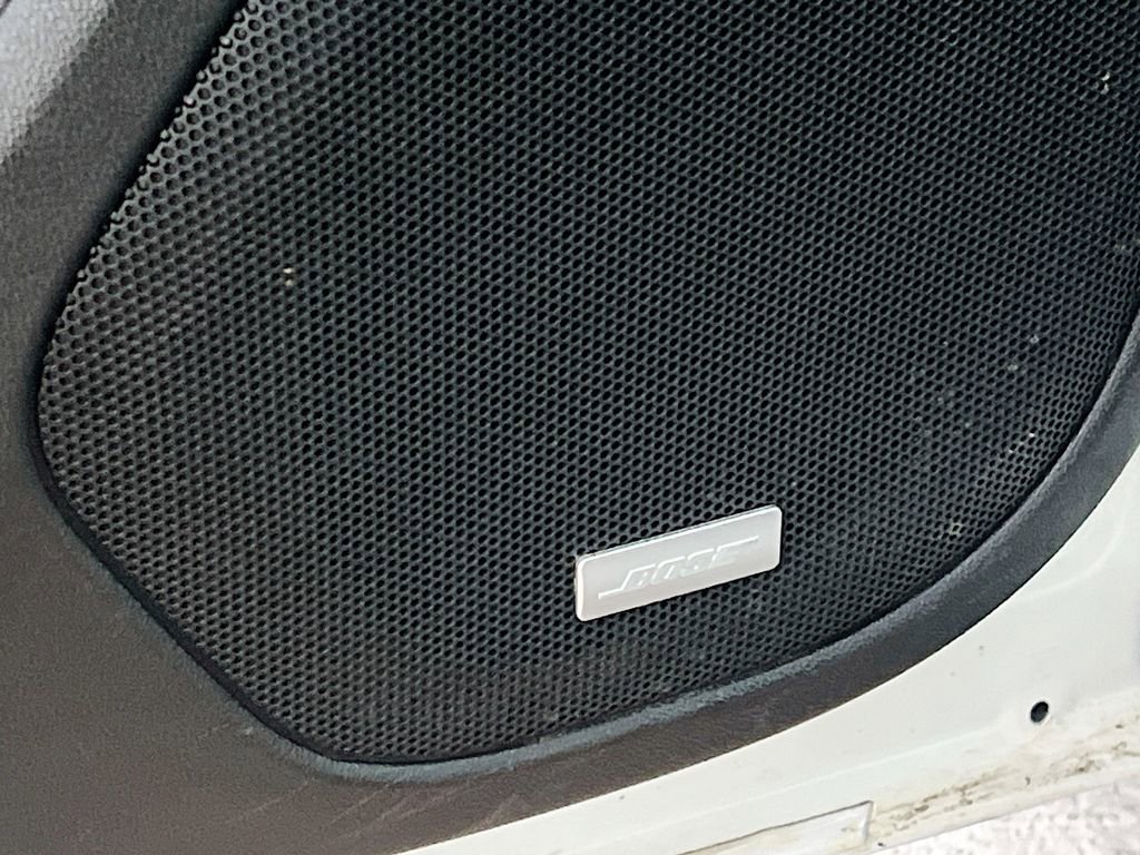 Used 2022 GMC Acadia Denali w/ Denali Technology Package image 19