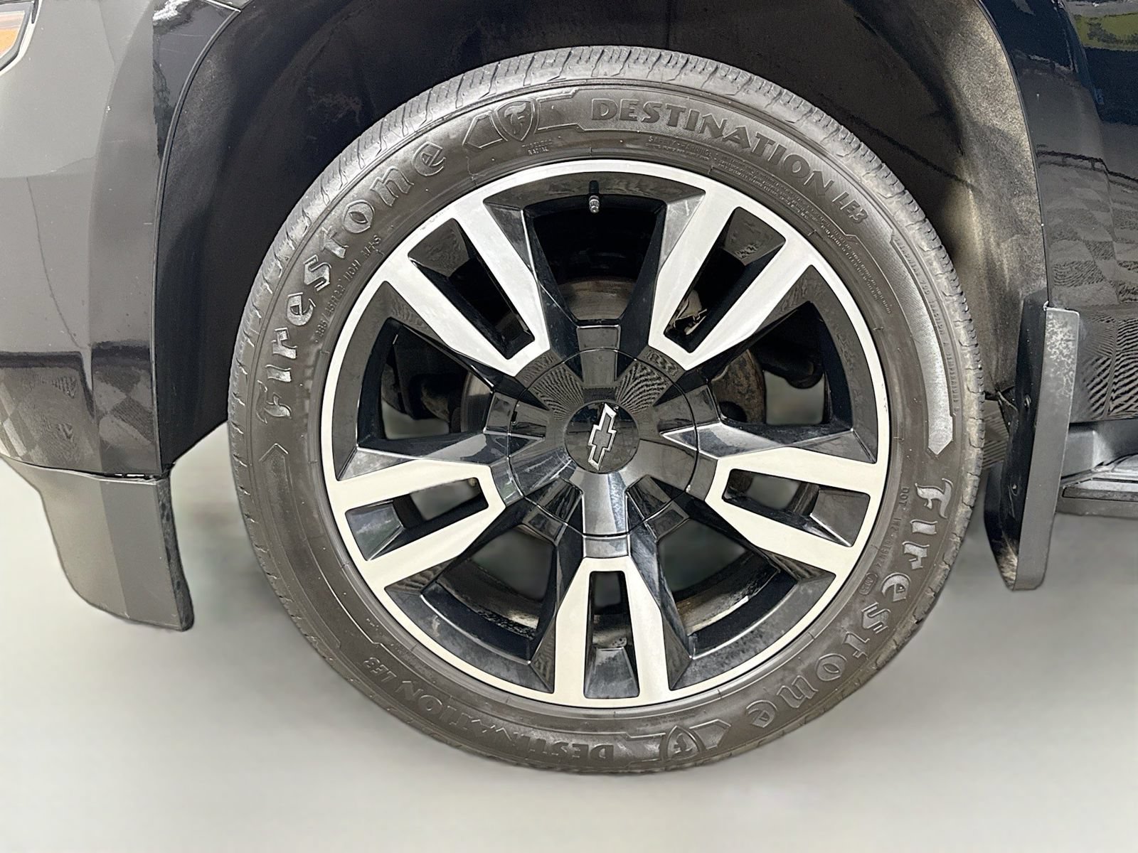 Used 2020 Chevrolet Tahoe LT w/ RST Edition AWD/4WD image 30