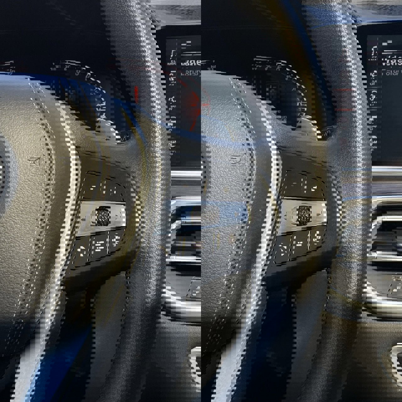 Used 2023 BMW X5 sDrive40i image 16