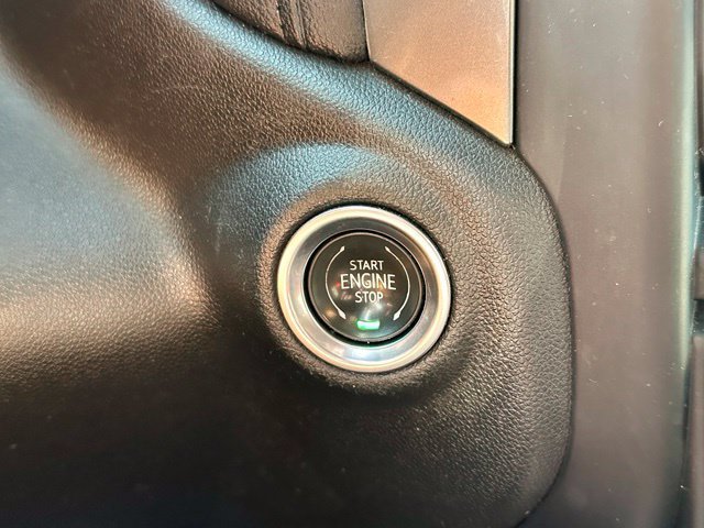 Used 2021 Chevrolet Silverado 2500 LTZ w/ LTZ Convenience Package AWD/4WD image 33