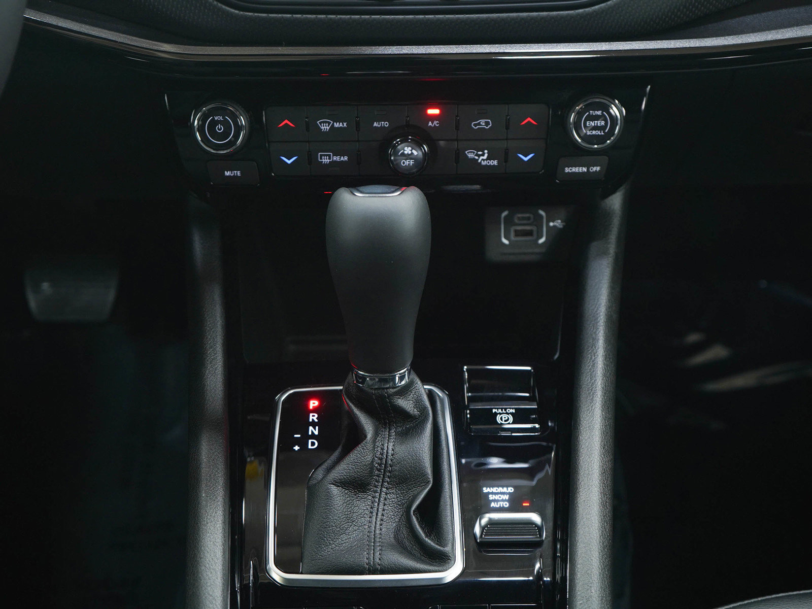 Used 2026 Jeep Compass Limited image 17